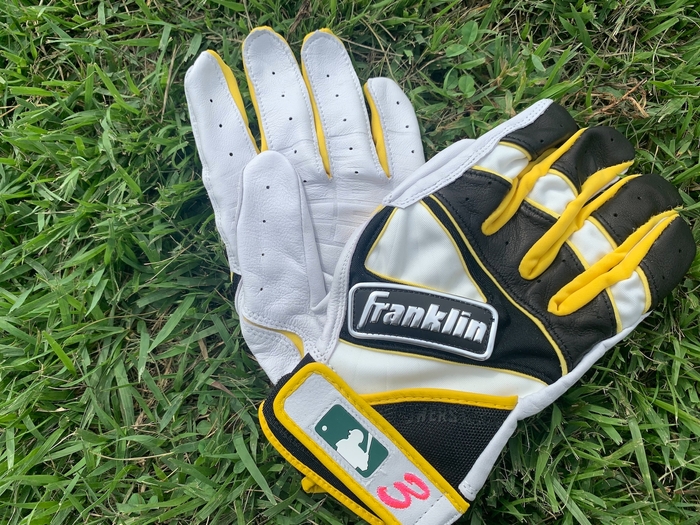 NPB 野球応援キャンペーン 角中選手モデル