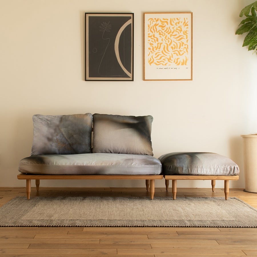 2人掛けソファ ecruxe EPI 2P SOFA | FragmentⅡ - series 'Hydrangea' Namiko Kitaura 123,100円 (税込 135,410円)