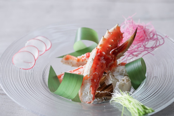 稚内産鱈場蟹の霜降り 自家製ポン酢添え