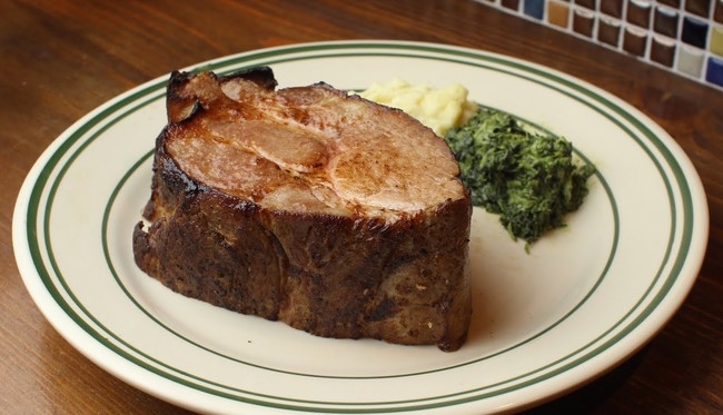 メニューは270g~2000gまで、サイズごとに山の名前がつけられる