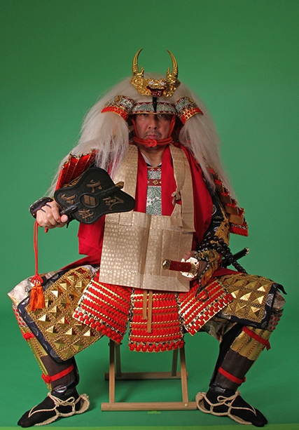 軍配や具足羽織も用意(信玄)