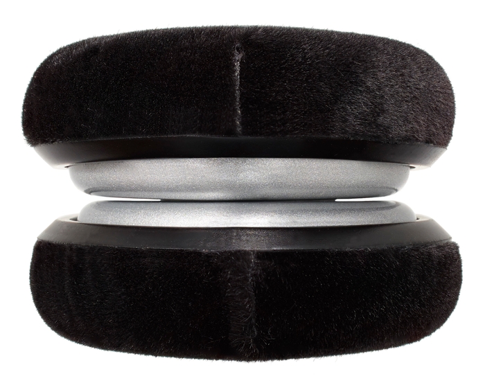 厚さわずか3センチ