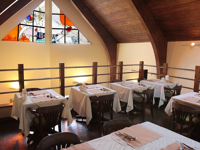 レストランパリンカ 店内