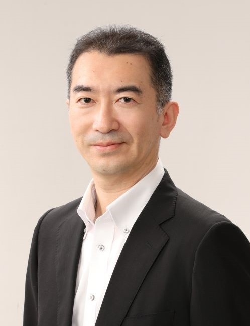 AlphaTheta株式会社 代表取締役社長兼CEO:片岡 芳徳