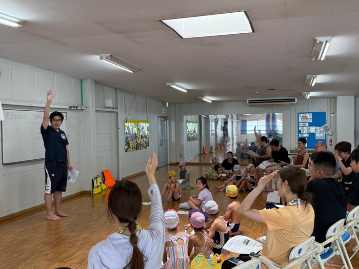 陸での講義の様子