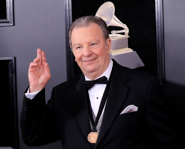 パブロ・シーグレル　グラミー賞受賞