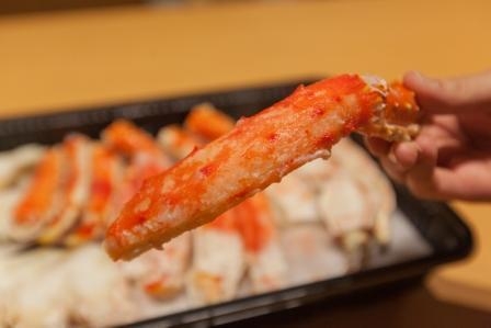 北海道産のタラバカニ!なんと、お刺身用も!