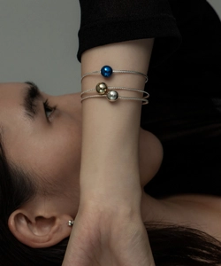 ジュエリーブランドLAMBDA(ラムダ)から 今を生き抜くしなやかな現代の人々の姿に重ねた NEW COLLECTIONを発売