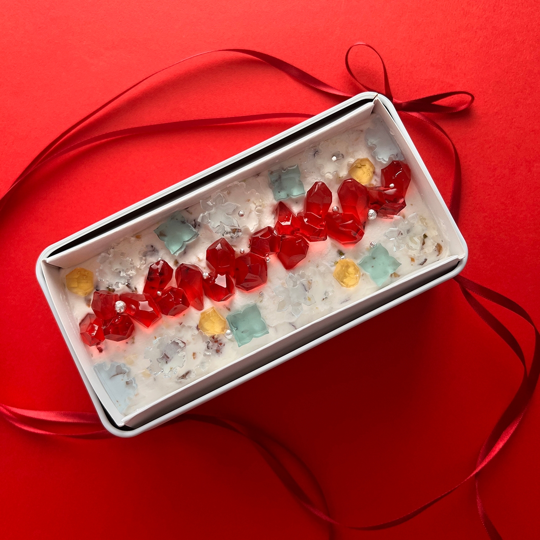 宝石のカッサータ~ストロベリースノークリスタル~