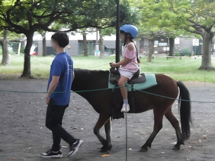乗馬体験(昨年の様子)