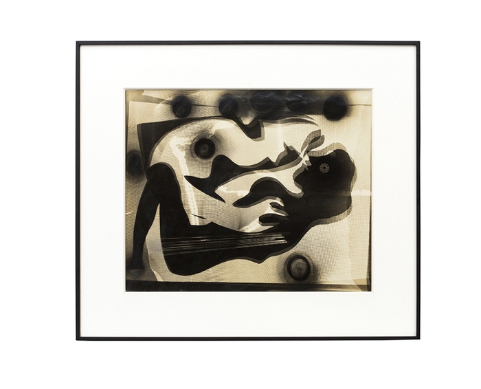 瑛九「愛撫」フォトデッサン 45.7×55.4cm 落札予想価格30~40万円