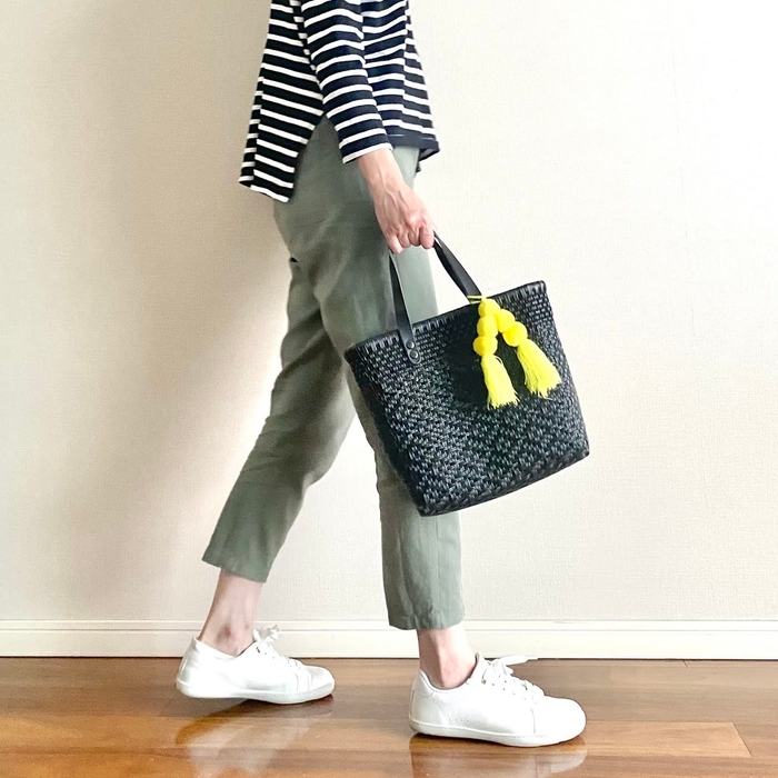 ダイヤ柄スクエアM ホワイト