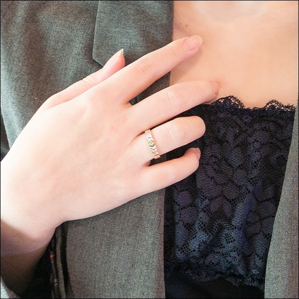 モチーフリング＜石神千空＞着用イメージ