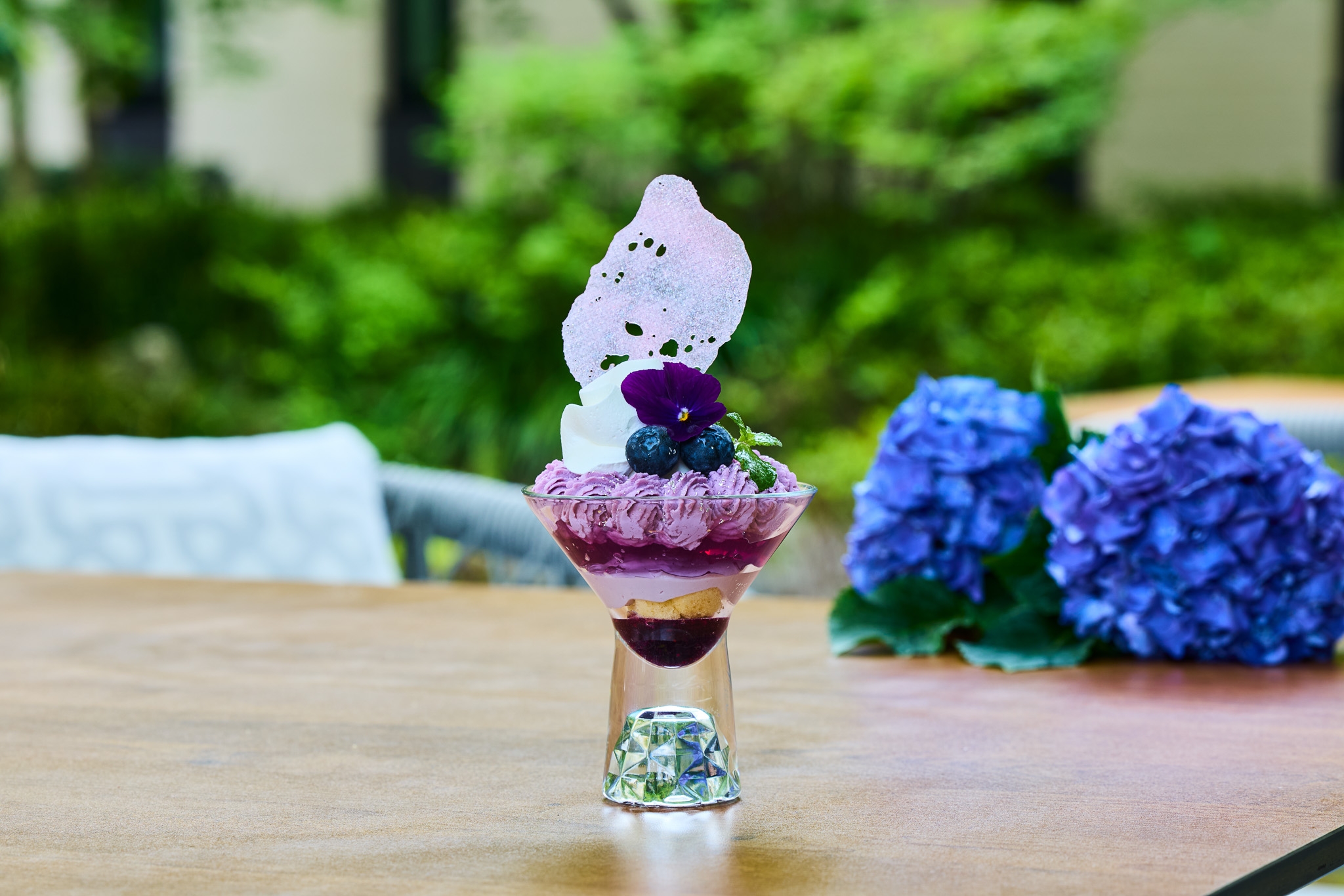➊シーズナルパフェ ハイドレンジア