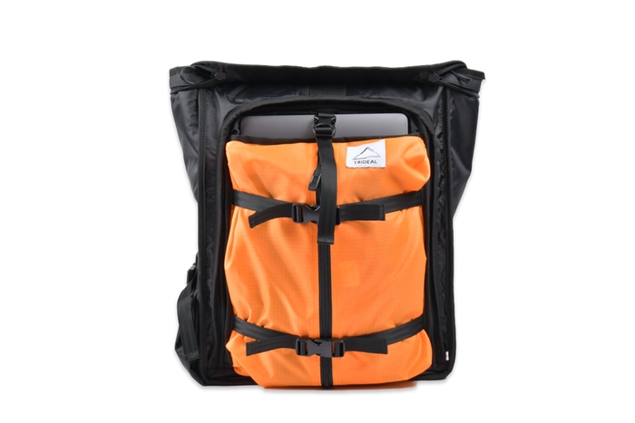 メイン PCポケット