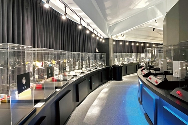 世界初！杉原厚吉氏の最新錯視立体作品を体験できる新スポット！ 「鎌倉不思議立体ミュージアム」が『あいざ鎌倉』3Fにオープン