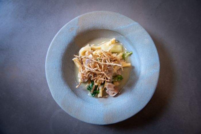 自家製カサレッチェ 甲斐路軍鶏と春野菜のブロード仕立て