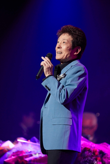 © 日本コロムビア