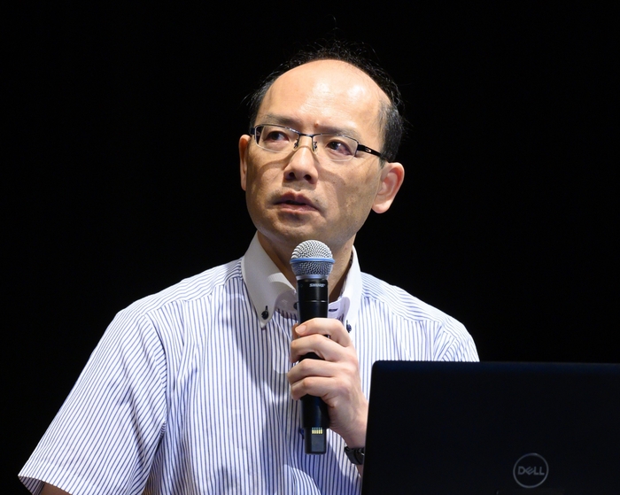 第2部パネラー 研究会副主査 諸富 徹氏