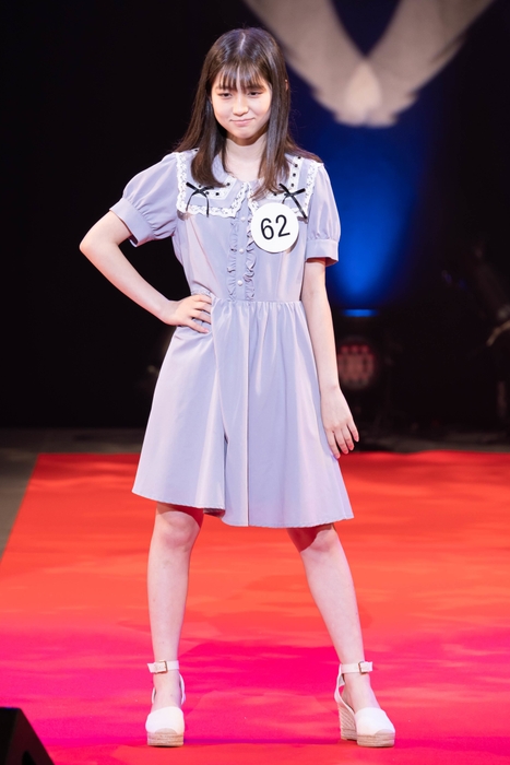 準グランプリ 関口 璃紗(りさ) ランウェイ