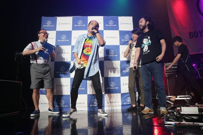 ラップパフォーマンス 写真