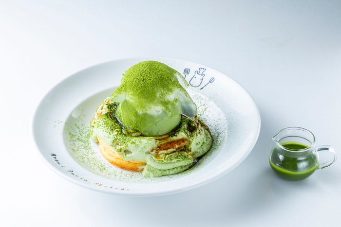 抹茶づくしのぷるんぷるんパンケーキ 1&#44;450円