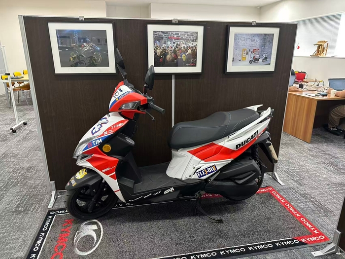 サービスセンターの事務所