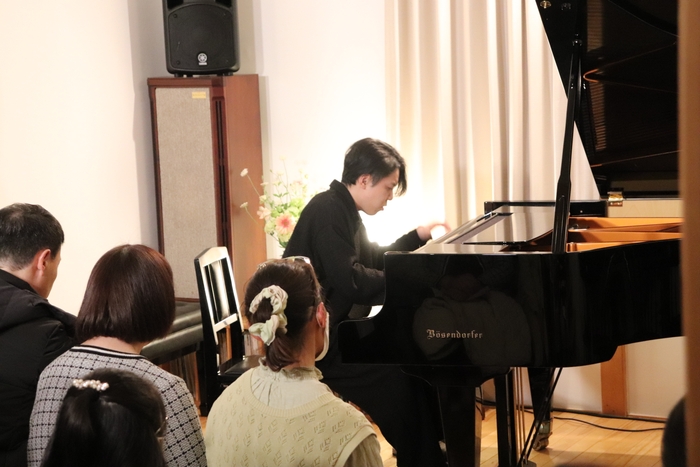 審査員・実行委員（ピアニスト）　田中　英純さん