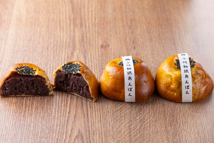 和紙あんぱん 380円