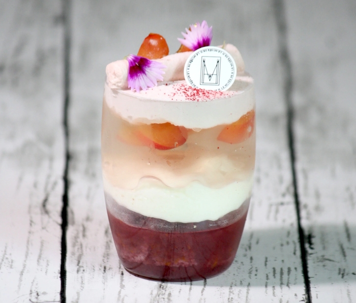 「ル ミュゼ ドゥ アッシュ KANAZAWA」の「サヴァラン ルージュ」 837円