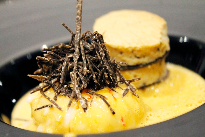 ニュージーランド産 ラングスティーヌのソテー ケーク オー クリュ スタッセ