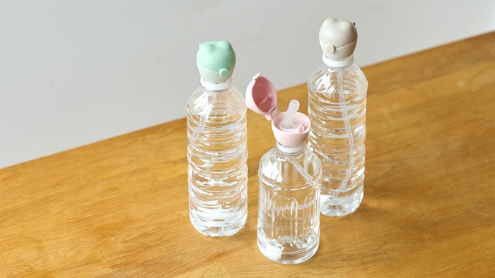 ペットボトルに簡単に付けられる