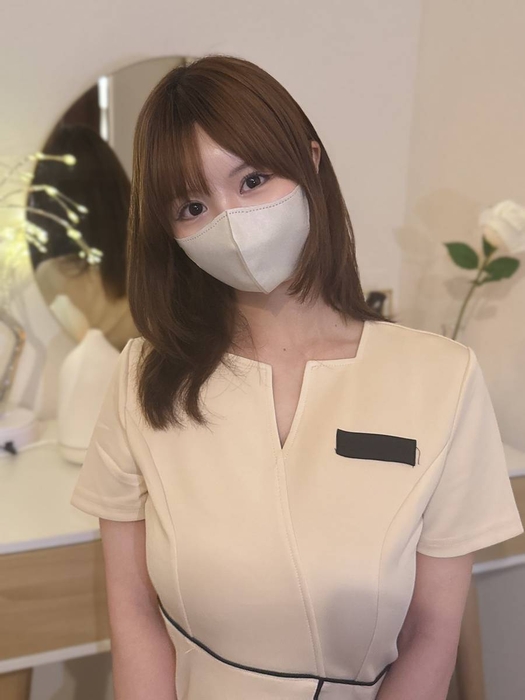 fl Notis六本木店 レギュラースタッフMAKI