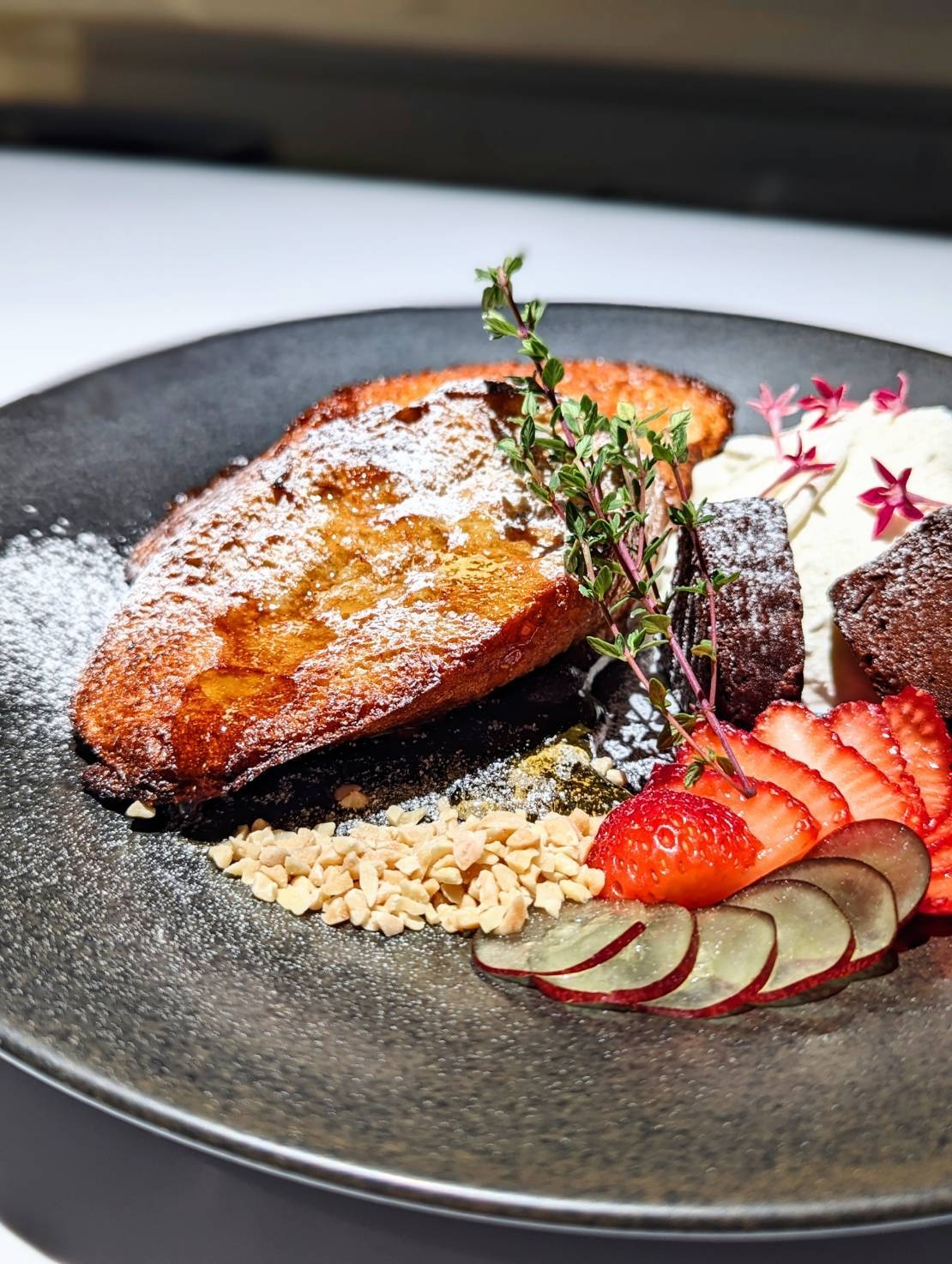 NEWフレンチトースト(ドリンク付き)2,200円(税込)