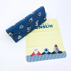 ジャガード織の生地とシックなブルーが大人っぽい、パペットスンスンのアイテム特集！高級感があり、お仕事にも持っていける！