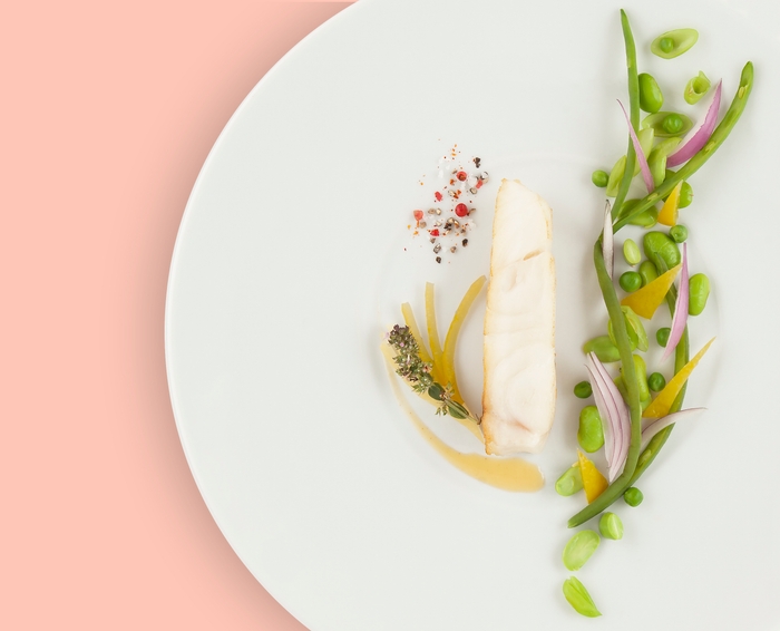 白身魚のムール貝ソース