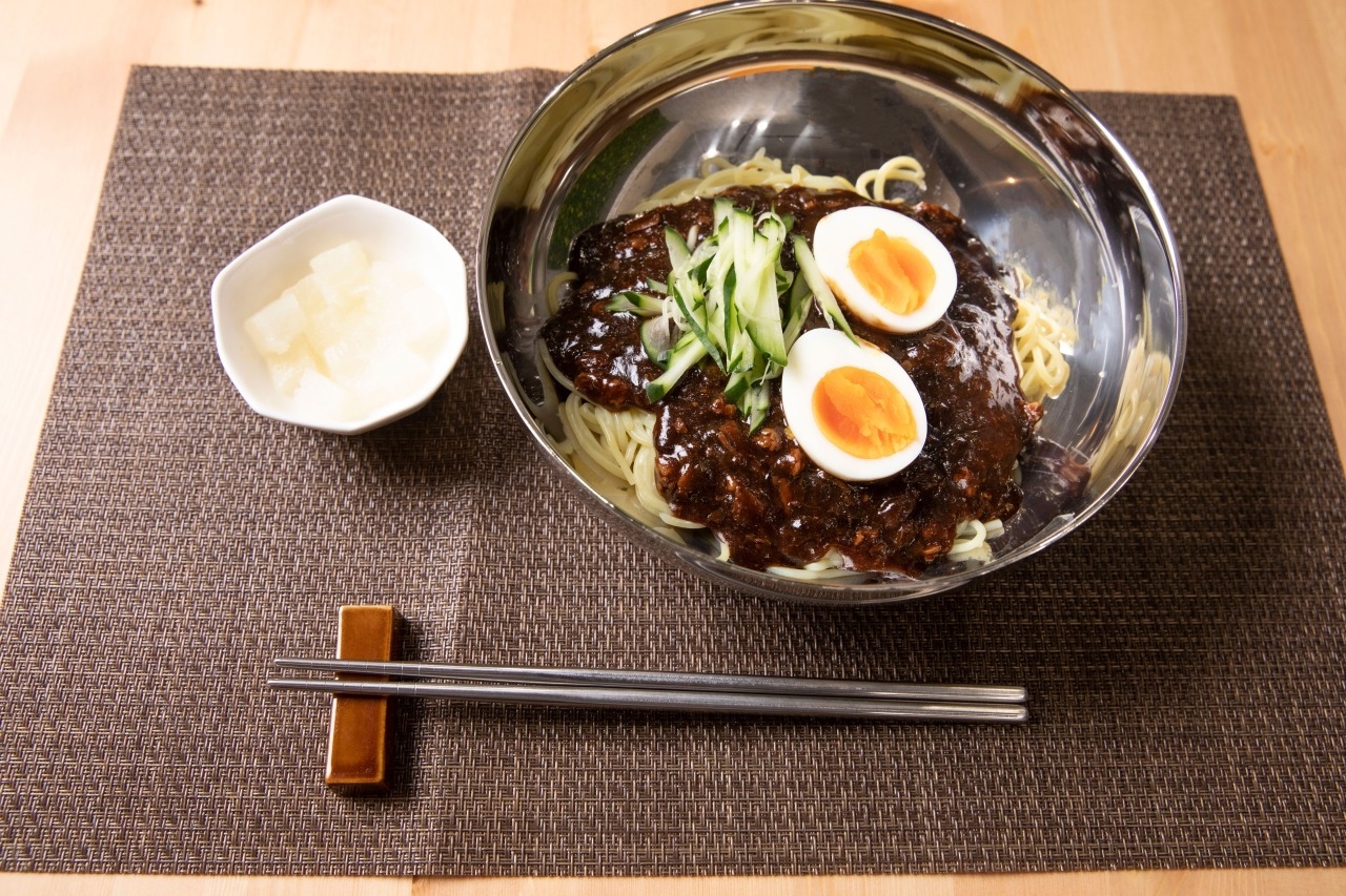 ドラマ『スタートアップ!』にちなんだ韓国ジャージャー麺を再現!