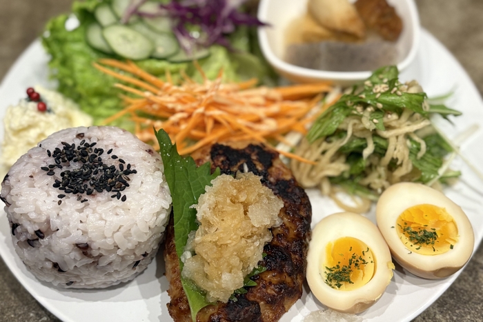 KOZUKA513 cafe&guesthouse