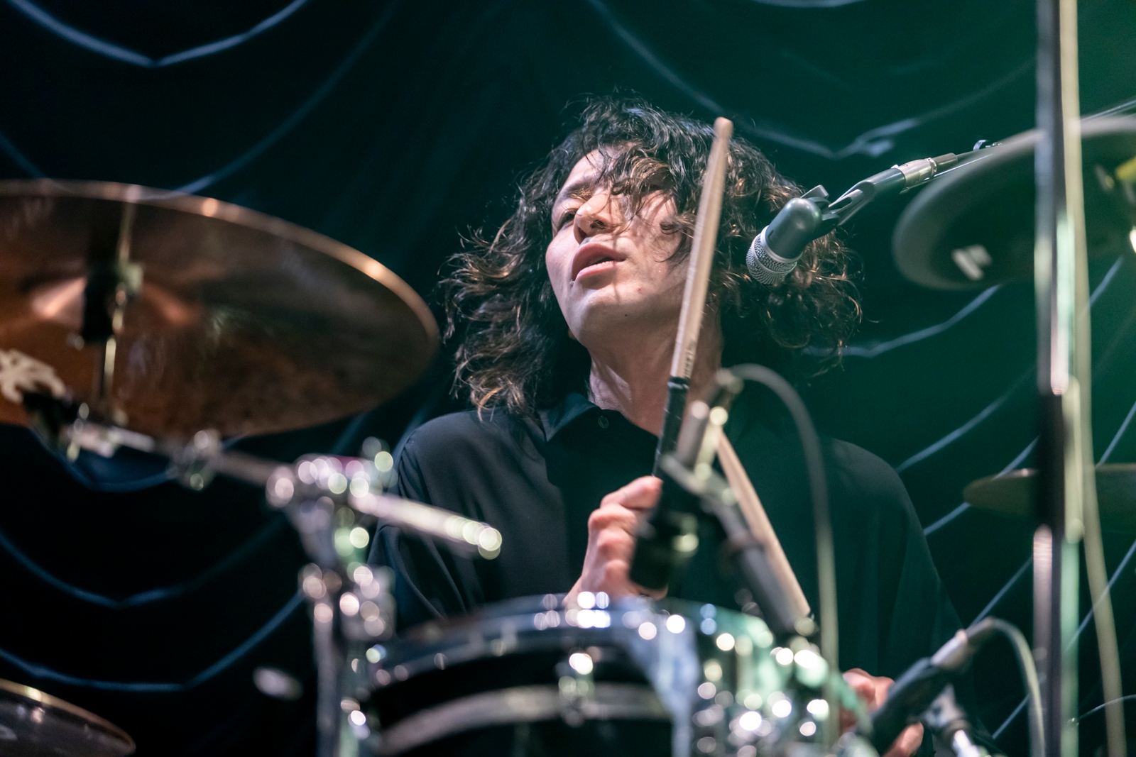 渡邊一丘(Drums)