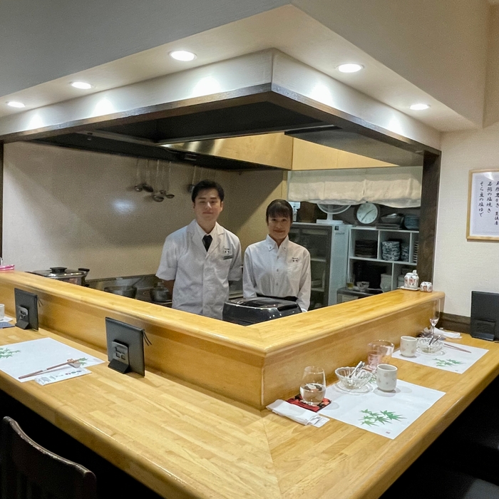 店主の吉川氏(左)