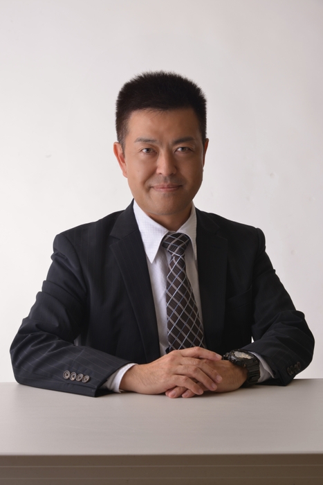 株式会社アキモ 代表取締役社長 秋本 薫