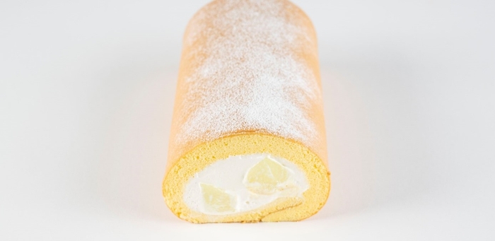 近大ICTメロンを使用した「季節の堂島ロール ~メロン」