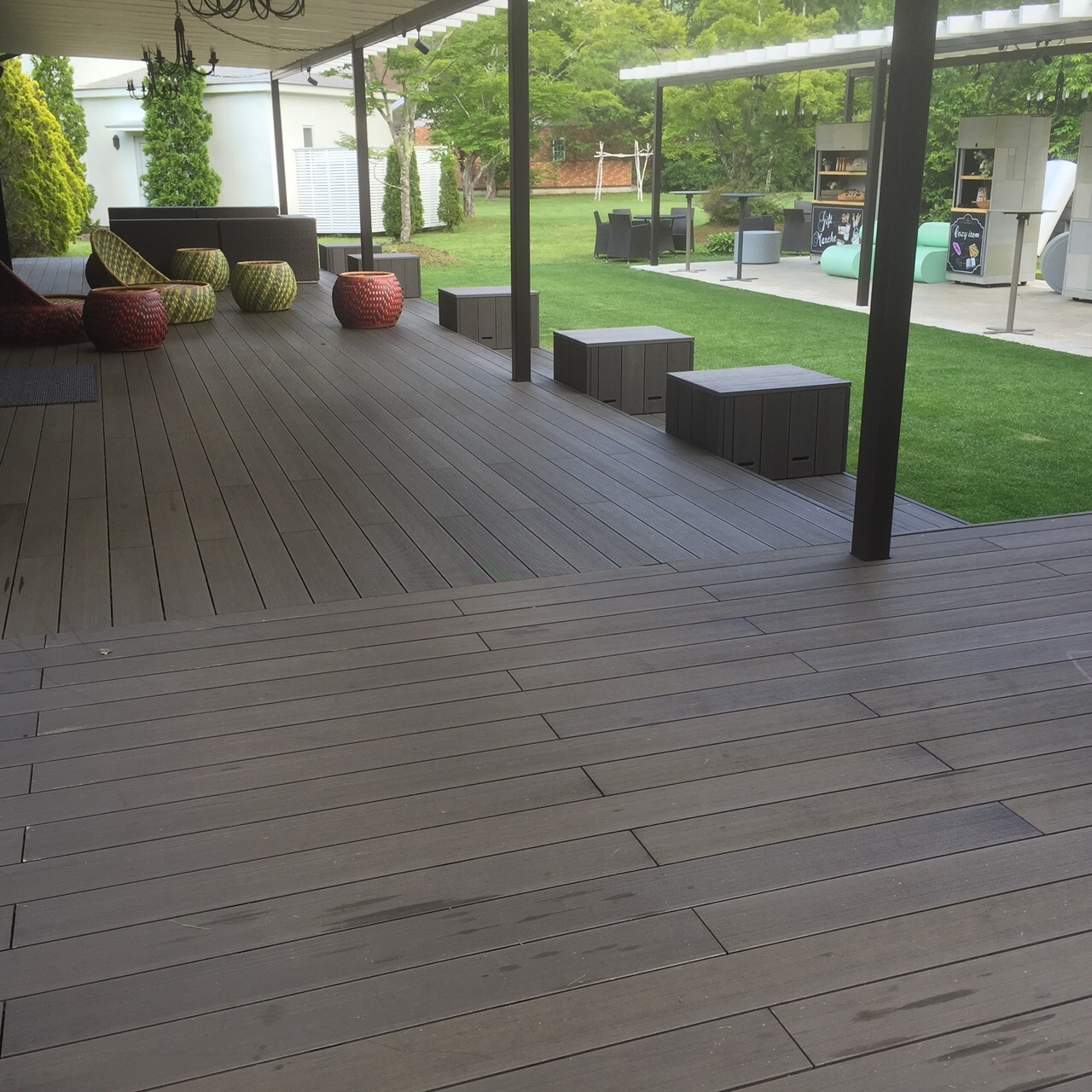 【エス・ウッド デッキ】施工写真1