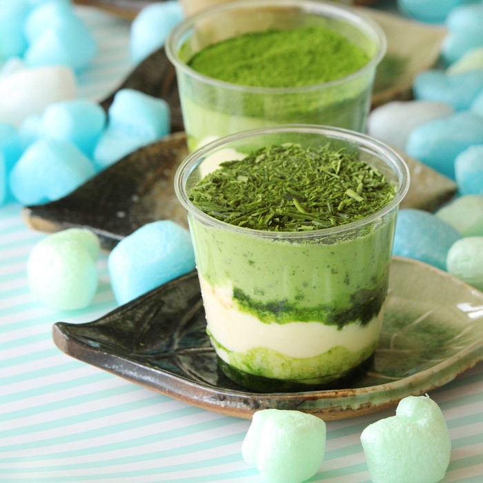 抹茶チョコチップ&荒削りの抹茶チョコトッピング