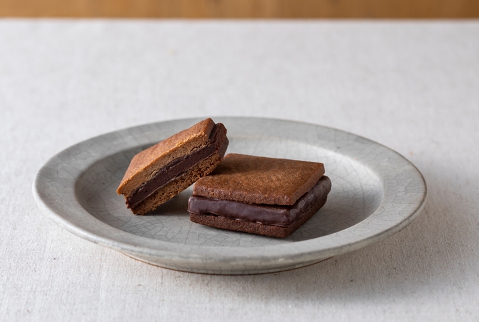 ショコラサンド ビターチョコ