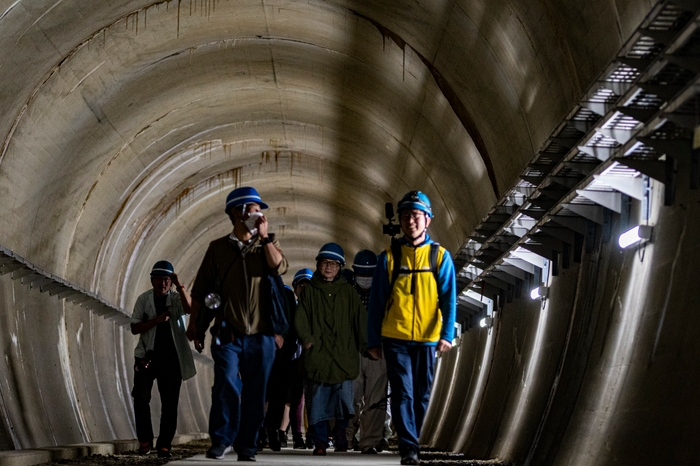 奈良俣ダム連絡トンネル探検&エレベーター乗車