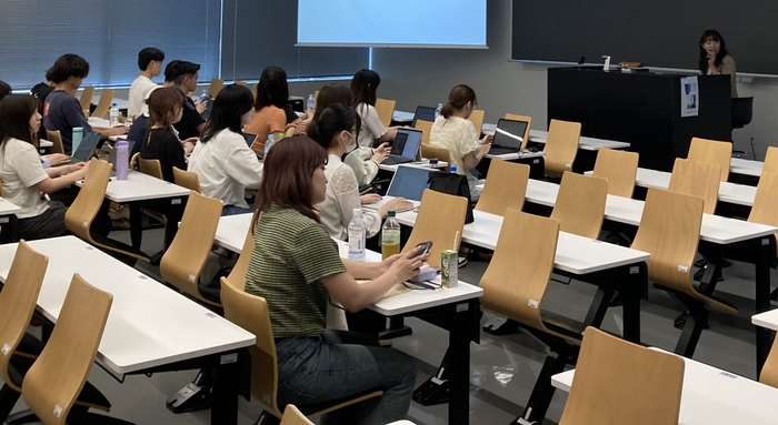 神奈川大学 経営学部 中見ゼミ