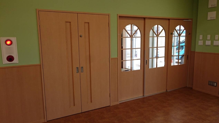 【宮城県幼児施設建具】