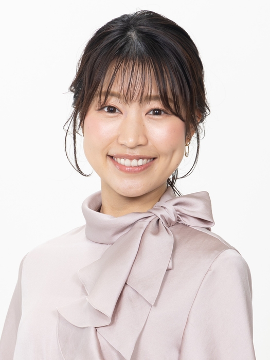 山﨑菜緒(HOMEアナウンサー)