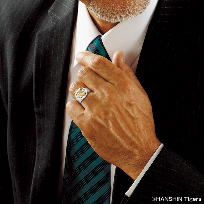阪神タイガースペンダント&リングモデルカット3